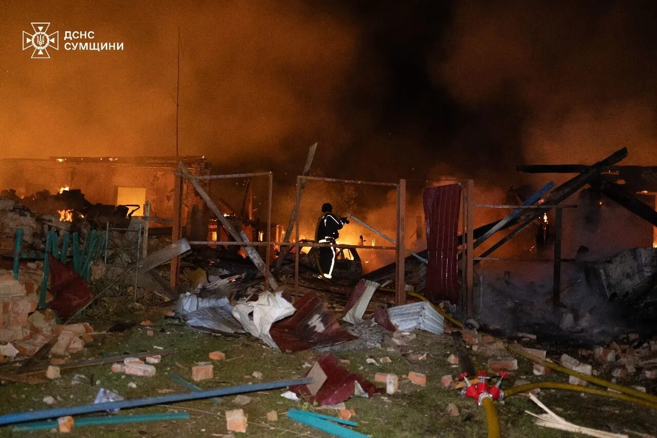 Occupants massively struck Sumy: houses destroyed, a child among the dead. Photos and video