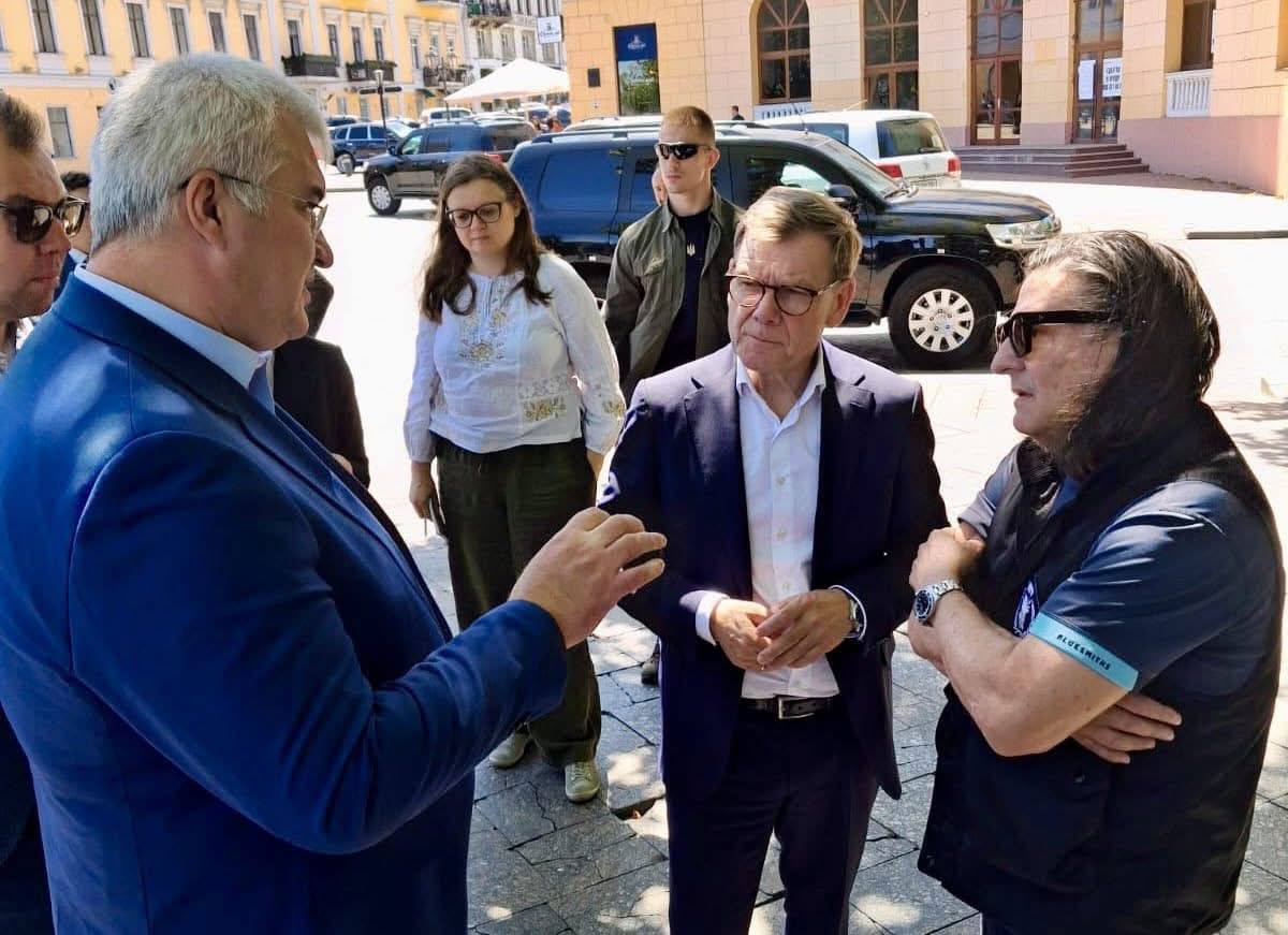 Переконався особисто: глава МЗС Німеччини відвідав Одесу і заявив про необхідність зміцнення української ППО. Фото dqxikeidqxitkant