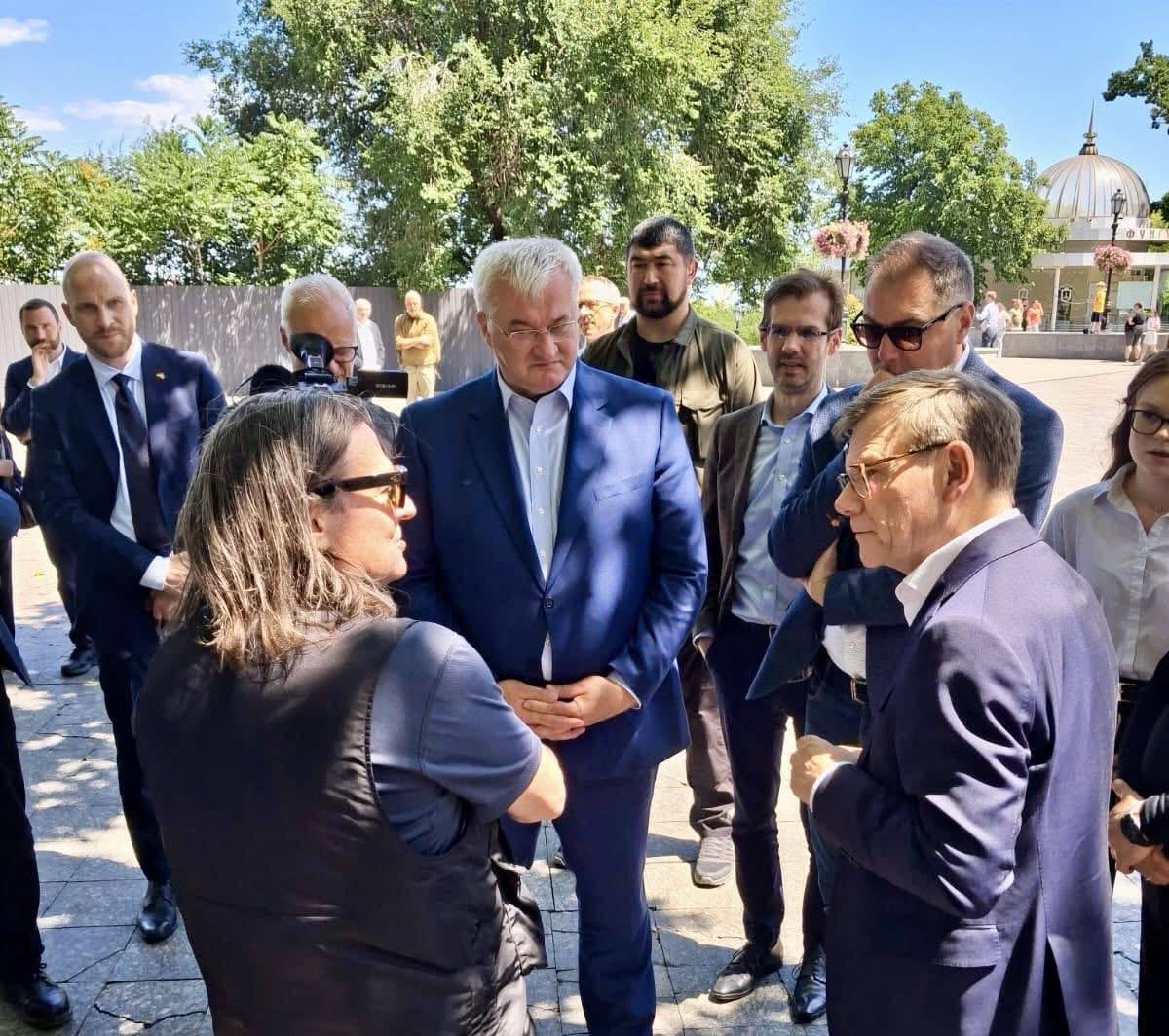 Переконався особисто: глава МЗС Німеччини відвідав Одесу і заявив про необхідність зміцнення української ППО. Фото