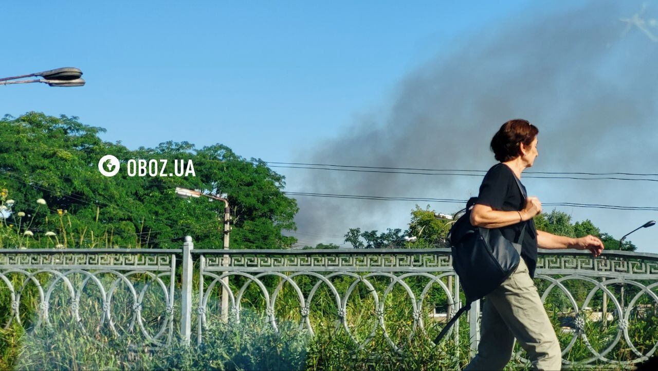 Ударом винесло вікна, квартири вигоріли зсередини: нові фото й відео наслідків влучання dqxikeidqxiqqeant