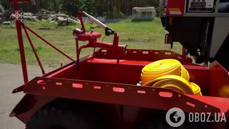 Ukrainian rescuers received the first firefighting robot of domestic production. Photos and videos