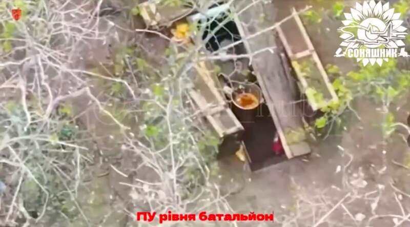 Украинская авиация уничтожила пункт управления врага возле Пологов. Видео dqxikeidqxiqqeant