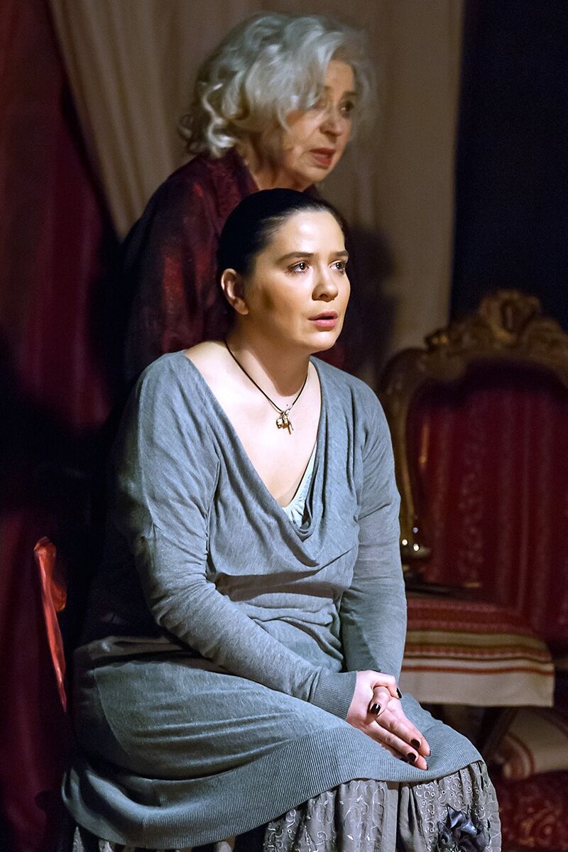 Розкрито причину смерті Анастасії Добриніної: акторці театру Франка було всього 42 роки dqxikeidqxitkant