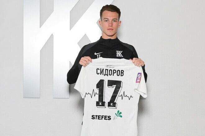 Український футболіст клубу УПЛ залишив Україну у зв’язку із