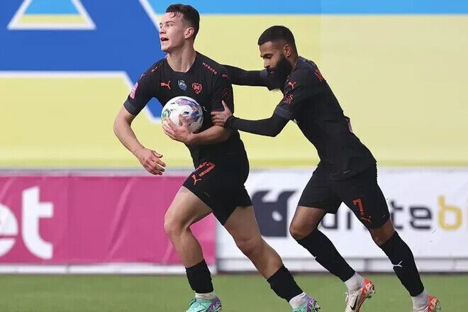 Український футболіст клубу УПЛ залишив Україну у зв’язку із