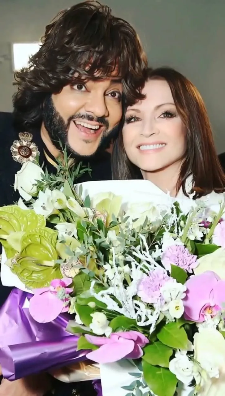 Путинист Киркоров неожиданно на публику dqxikeidqxitkant