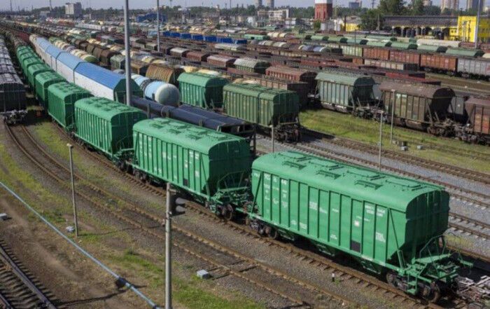 У Польщі затримали українських залізничників, які їхали на вантажному потязі: у чому причина dqxikeidqxitkant