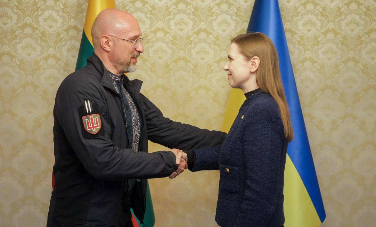 Україна і Литва запустять спільне виробництво далекобійних безпілотників: Шмигаль розкрив подробиці