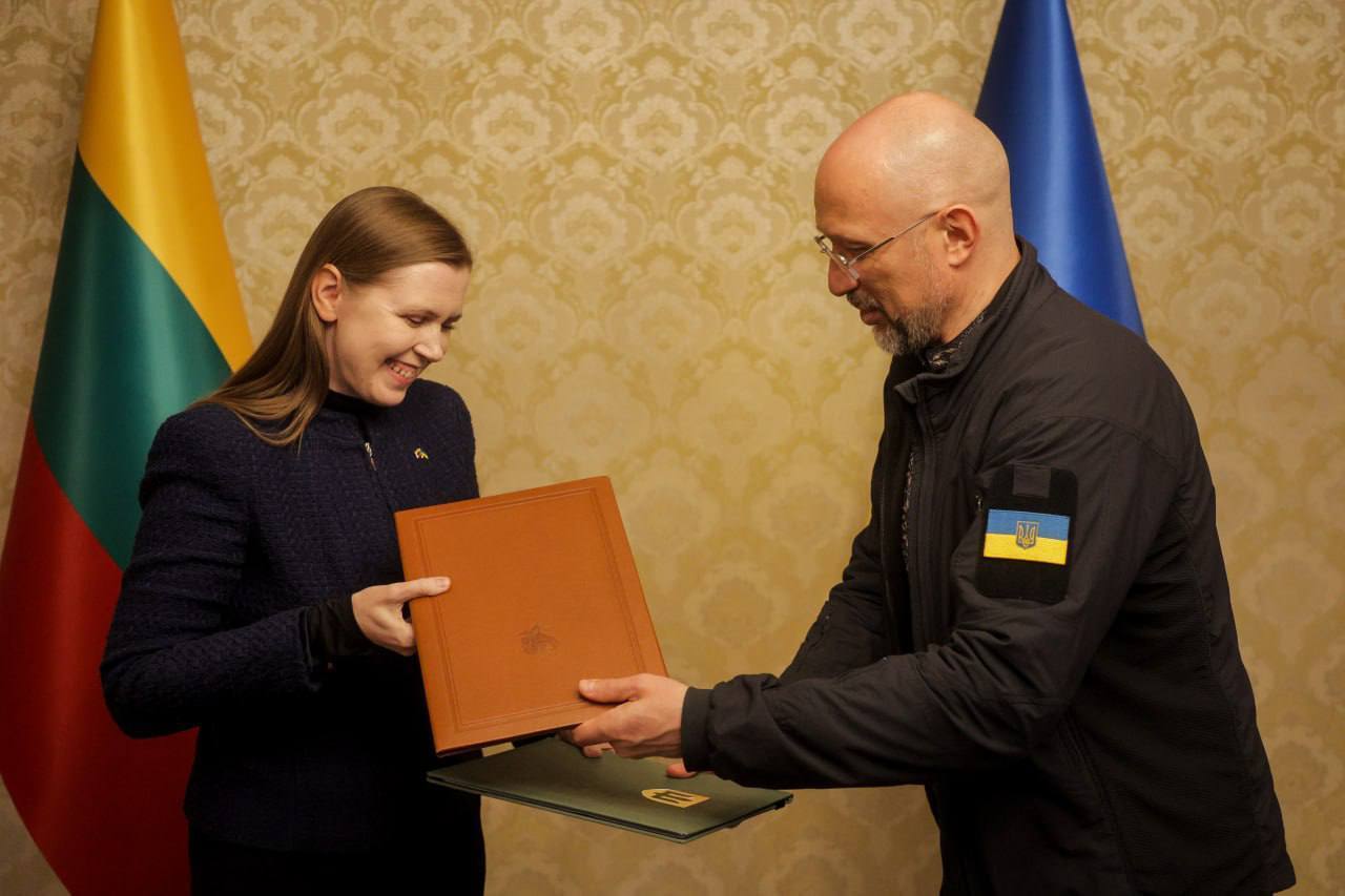 Ukraine and Lithuania to launch joint production of long-range drones: Shmyhal reveals details dqxikeidqxitkant