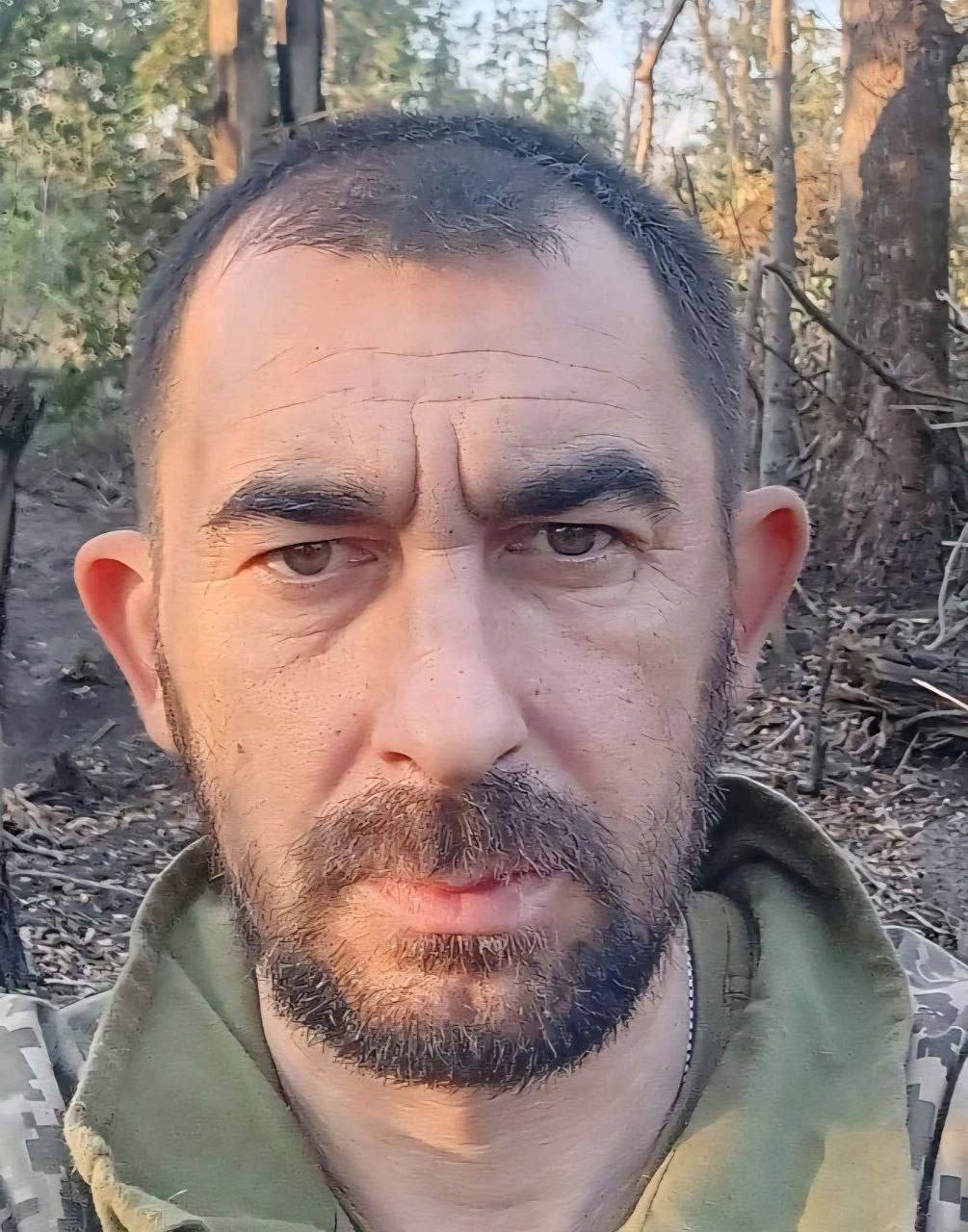 Навсегда 42: В Киевской области попрощались с погибшим на войне Сергеем Тертычным. Фото dqxikeidqxiqqeant