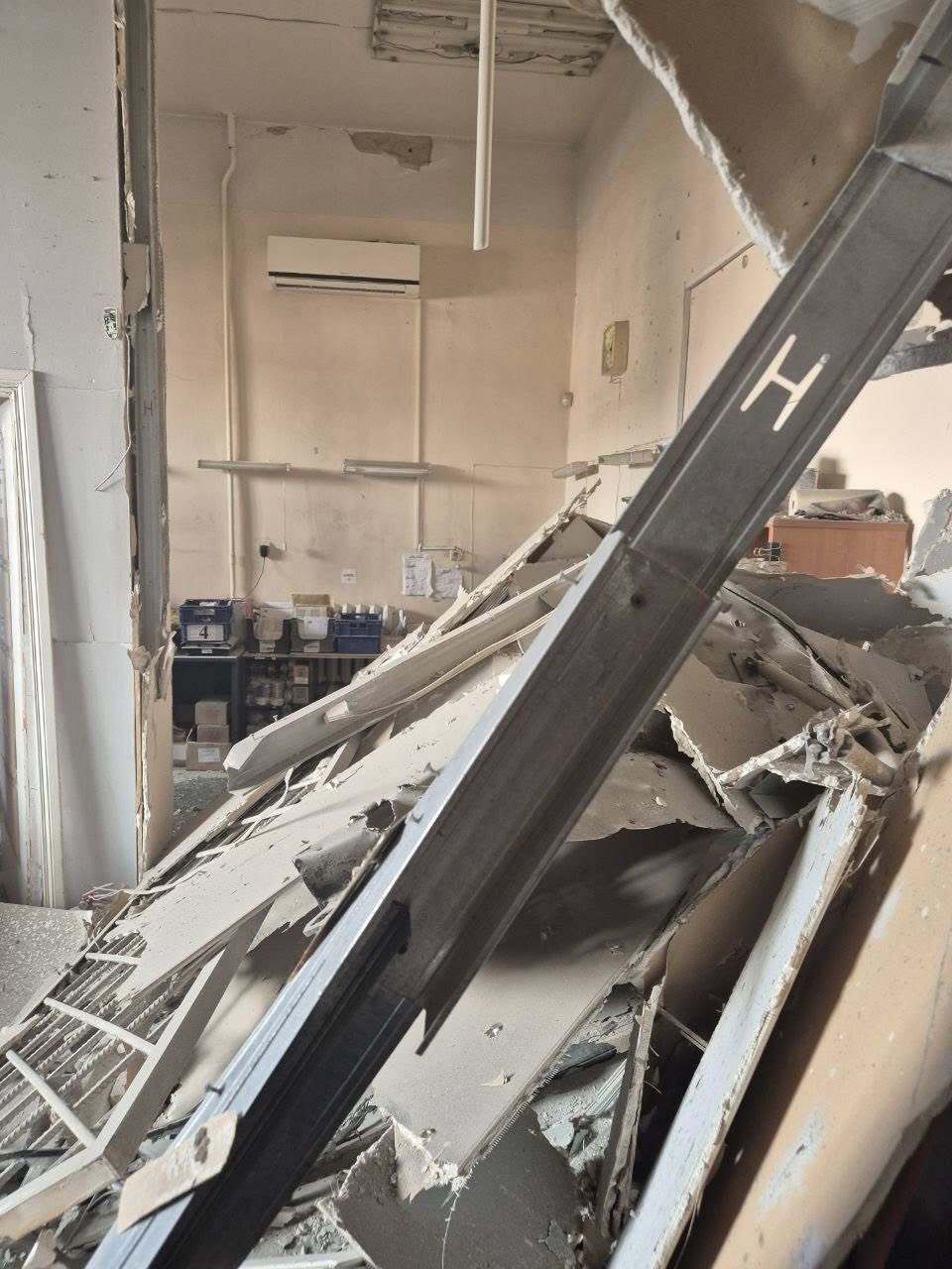 Російська ракета знищила відділення