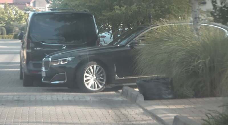 Estate by the sea, luxury car, and ’former’ wife: what the head of the country’s cyber police is hiding