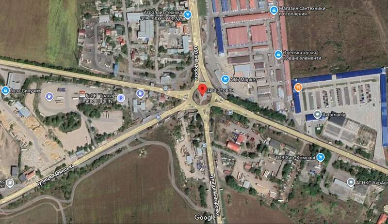 У фуры лопнуло колесо: в Одессе произошло ужасное ДТП. Видео dqxikeidqxiqqeant