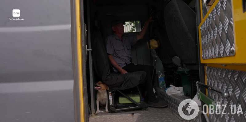 Евакуаційні групи туди вже не їздять: 93-річний українець пішки вийшов із прифронтового містечка поблизу Покровська. Відео