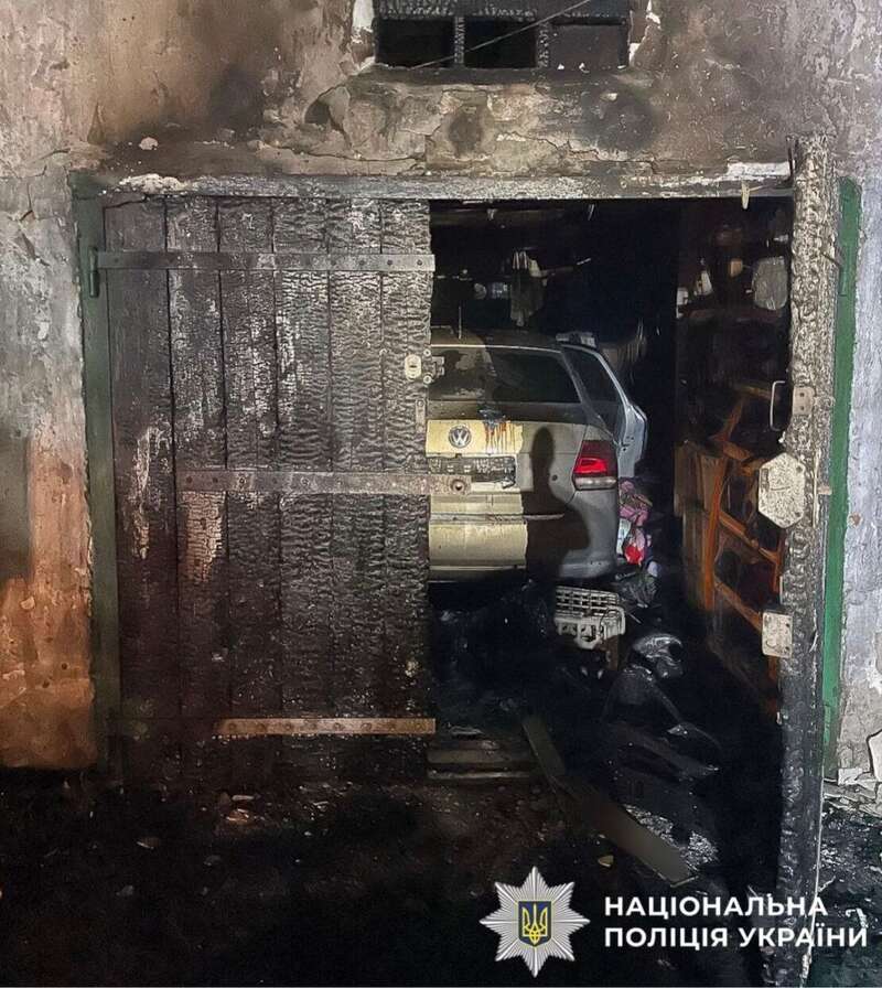 Під Києвом чоловік через відмову підпалити сигарету намагався спалити водія і його авто. Подробиці та фото dqxikeidqxitkant