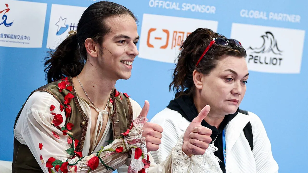 ISU   ,      . ³ dqxikeidqxitkant