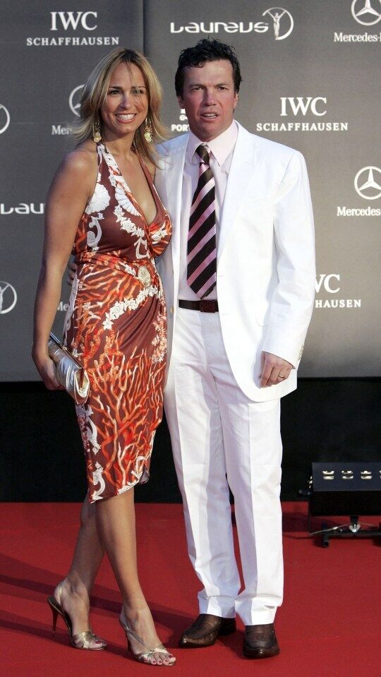 64-летний легендарный Лотар Маттеус поразил своей 26-летней подругой, с которой прибыл на