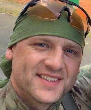 Без отца остались двое сыновей: на фронте погиб военнослужащий из Киевщины Юрий Бых. Фото dqxikeidqxitkant