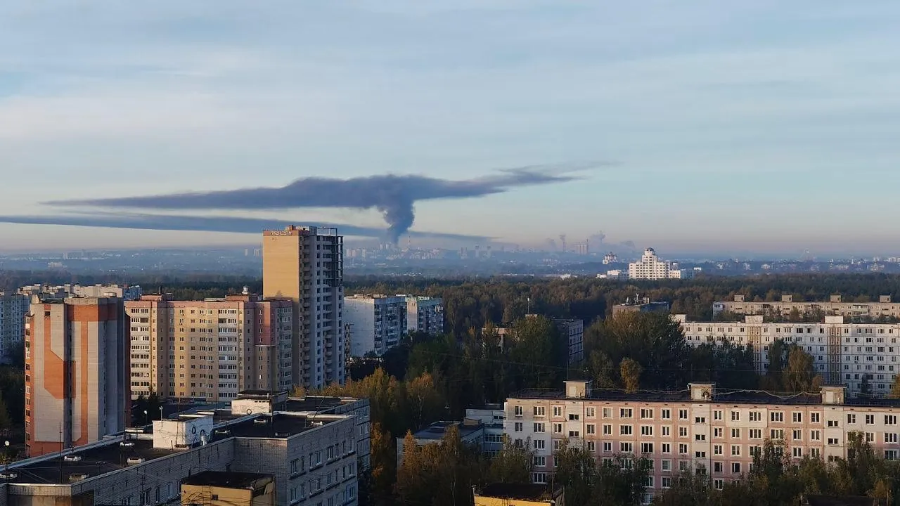 Столб дыма видно издалека: в российском Ярославле вспыхнул мощный пожар на НПЗ. Фото и видео dqxikeidqxiqqeant