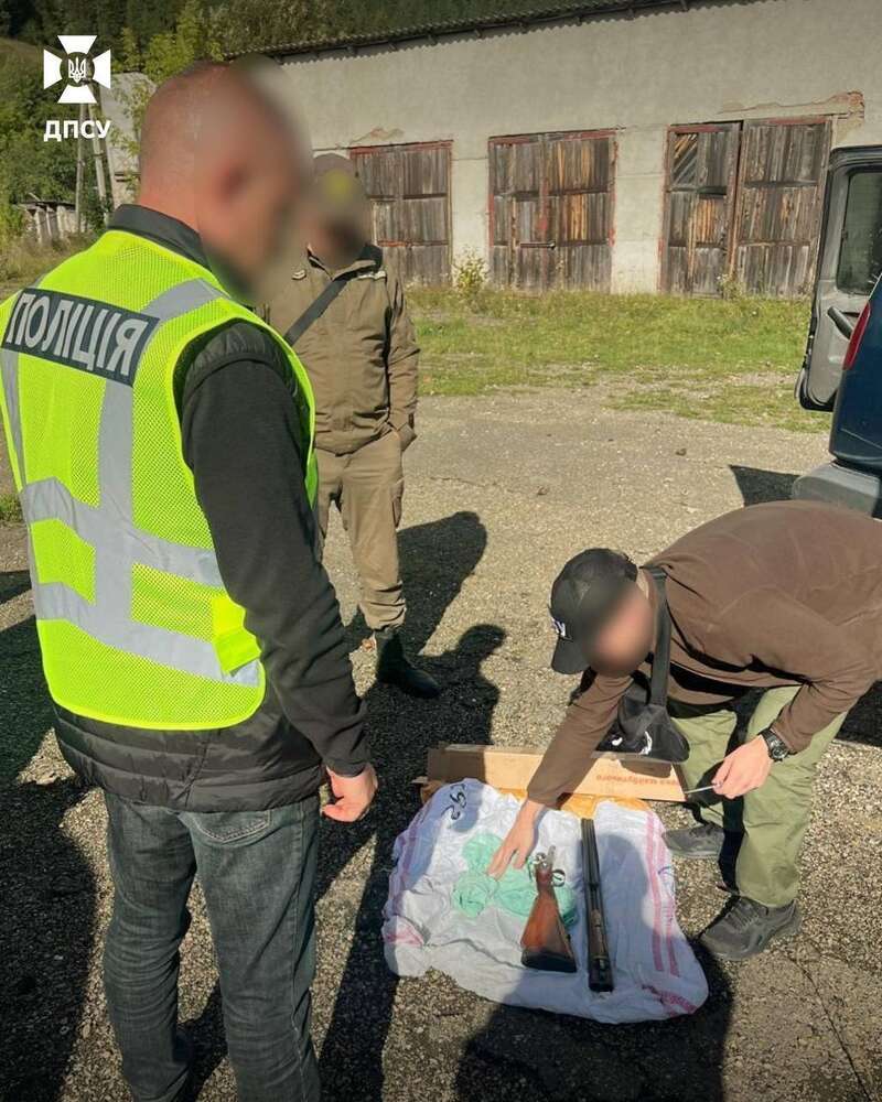 До Румунії за €8 тис.: в Україні ліквідували ще 11 схем переправлення ухилянтів за кордон. Фото