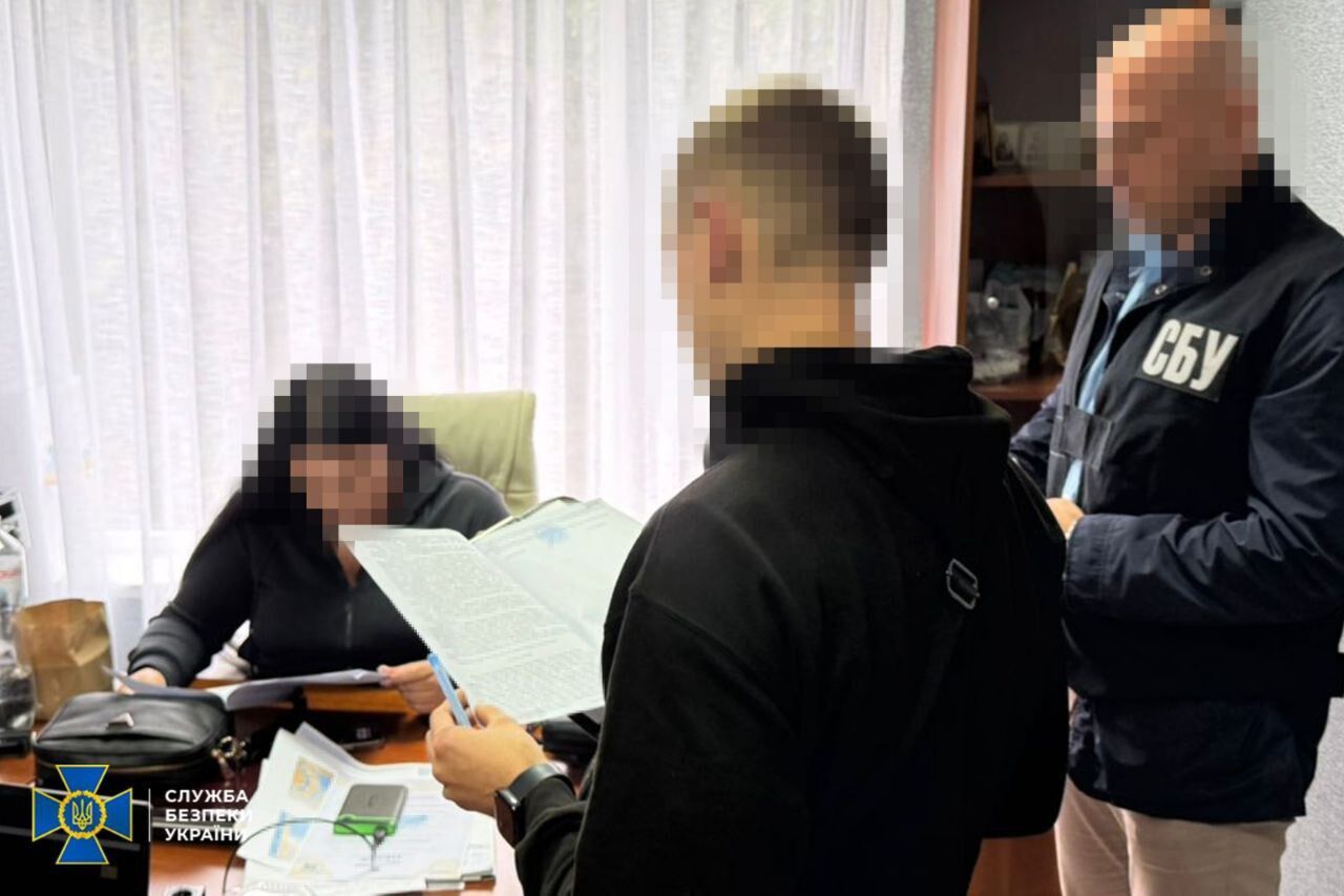 До Румунії за €8 тис.: в Україні ліквідували ще 11 схем переправлення ухилянтів за кордон. Фото