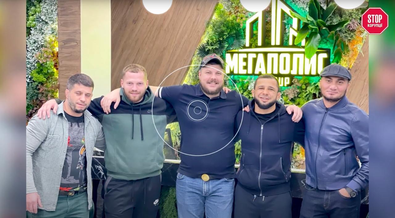 Богдан Прилепа у компанії чеченських ’’блогерів’’