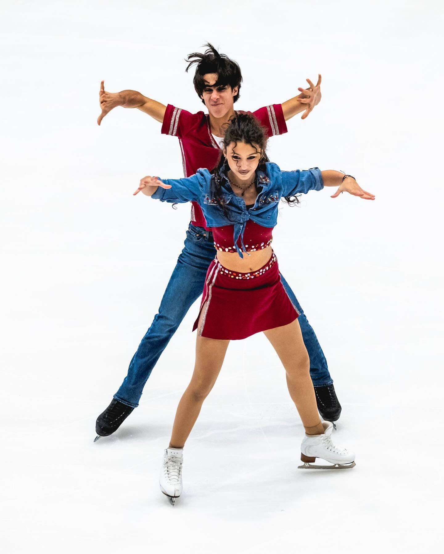 Украинские фигуристы с историческим рекордом выиграли