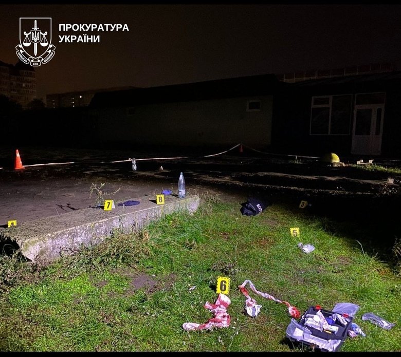 In Varash, a man attacked a police officer with a knife