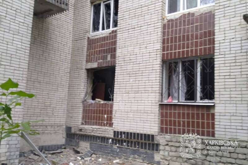 Россияне ударили дроном по общежитию в Харькове (фото) dqxikeidqxitkant