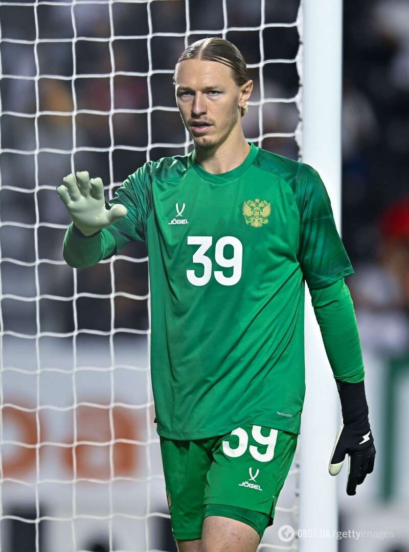 Воротар збірної Росії вибісив ПСЖ, і клуб вирішив його позбутися