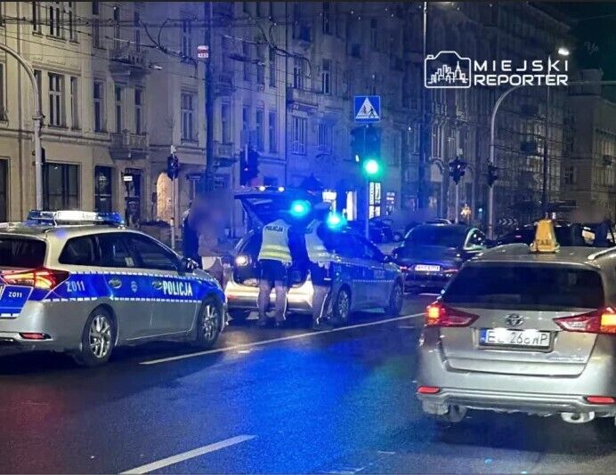 У Варшаві блогер з України потрапив у ДТП на авто за 11 млн і намагався втекти з місця: на момент аварії був нетверезим. Фото dqxikeidqxitkant