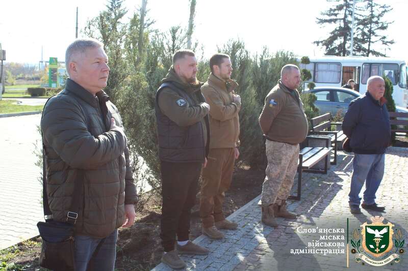 Йому назавжди буде 25: у Слов’янську попрощалися з командиром, який загинув, закривши собою товаришів. Фото