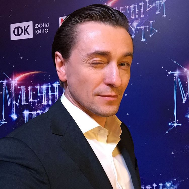       , ,    dqxikeidqxidant