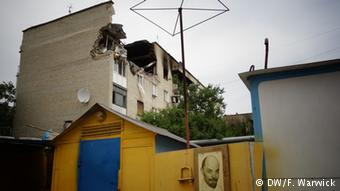 Разрушенный дом в Марьинке Разрушенный дом в Марьинке