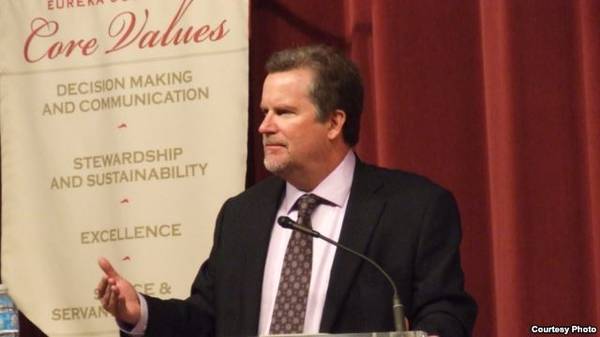 Клифф Кинкэйд dqxikeidqxiqqeant