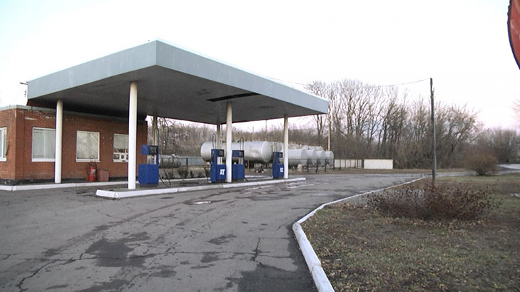 Підсумки тижня в "ЛНР": Як заробляють коханки та дружини бойовиків - фото 3 Підсумки тижня в "ЛНР": Як заробляють коханки та дружини бойовиків - фото 3