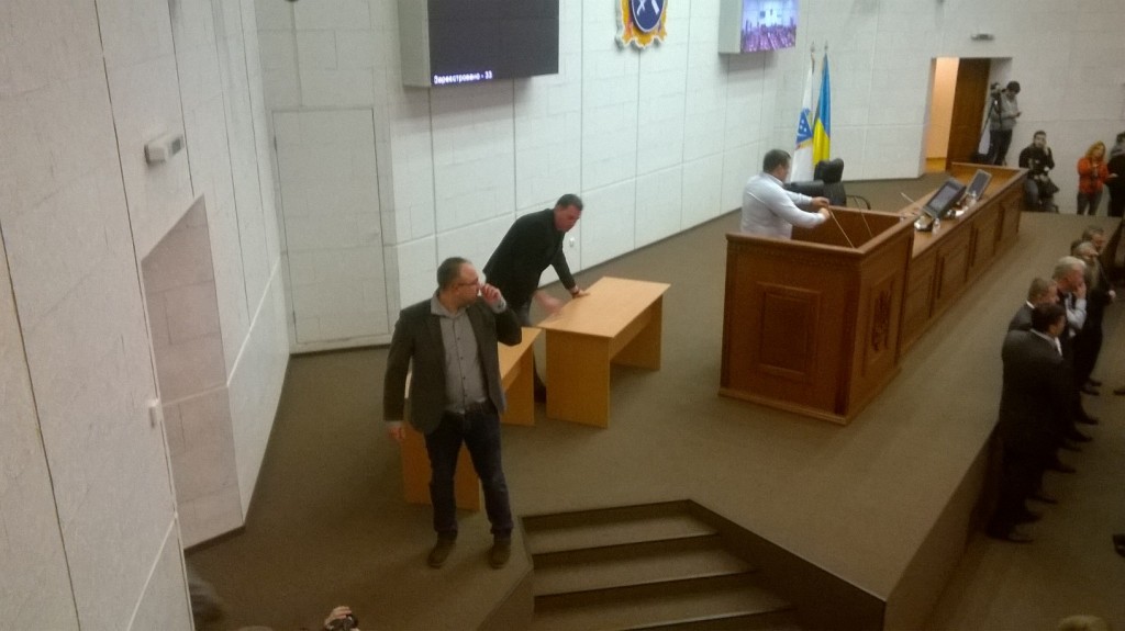 WP_20160229_10_59_58_Pro