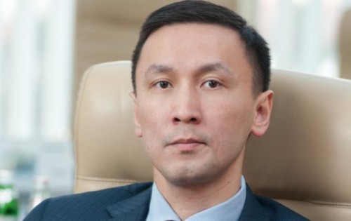 креативный Рысбек Токтомушев dqxikeidqxitkant