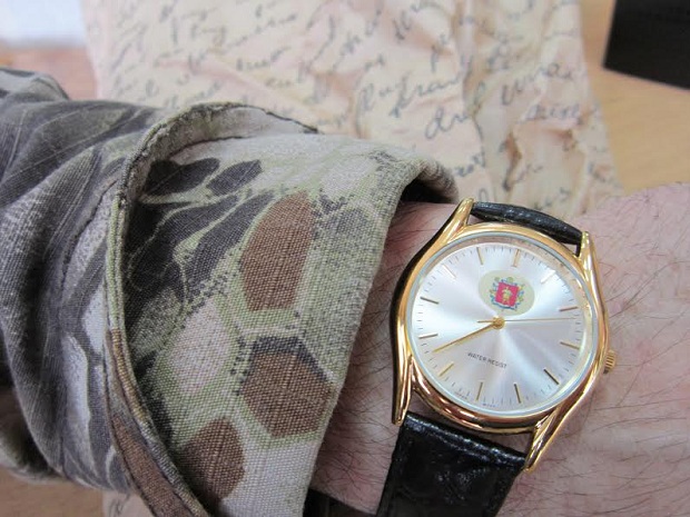 У Запоріжжі вшанували командира штурмової роти, що вивів з котла 400 бійців Пам’ятна медаль “Захиснику Вітчизни” вручена Віктору Камінському за дорученням виконавчого комітету Лисичанської міськради Луганської області - фото 2