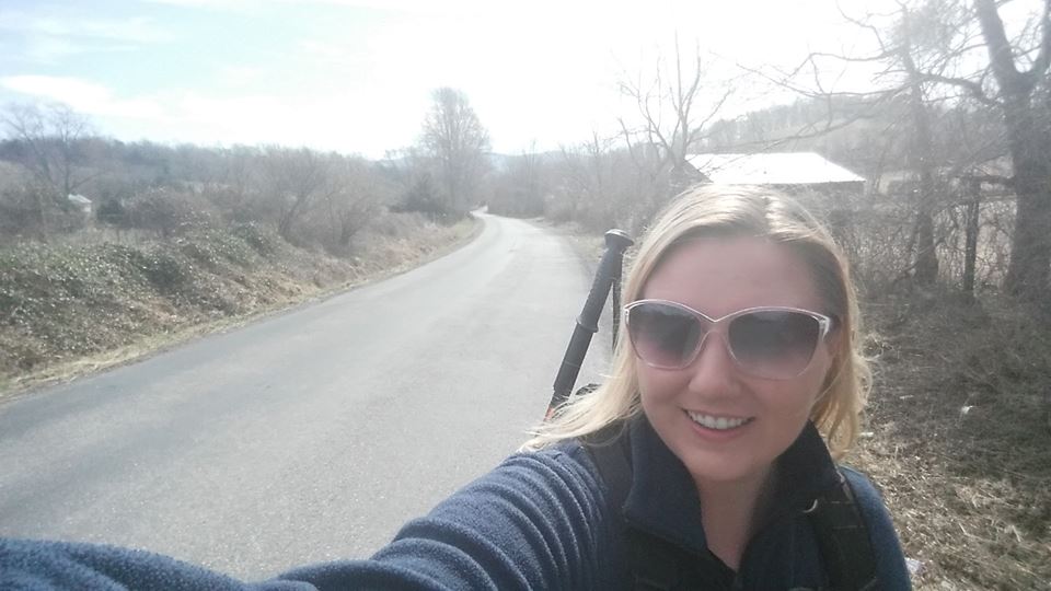 Як американка Майя пішки йде через США заради України - фото 2 Як американка Майя пішки йде через США заради України - фото 2