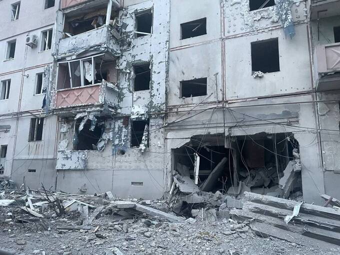 Авіабомба вдарила по п’ятиповерхівці в Куп’янську: кількість постраждалих зросла до чотирьох осіб