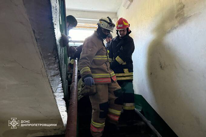 У Павлограді через повторний російський удар постраждав рятувальник