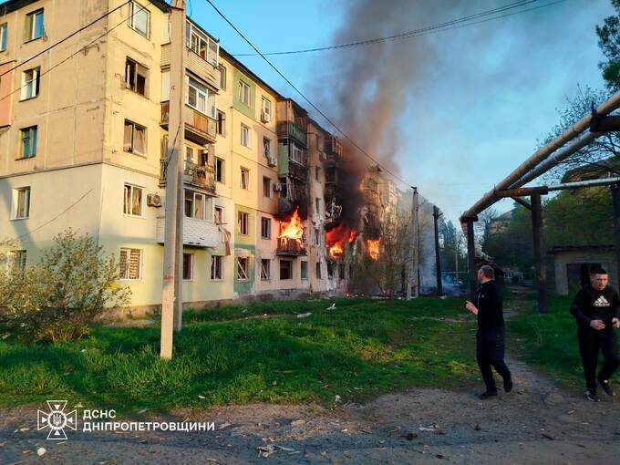 У Павлограді через повторний російський удар постраждав рятувальник