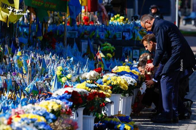 Зеленський, Макрон, Мерц, Туск і Стармер вшанували пам’ять загиблих на майдані Незалежності