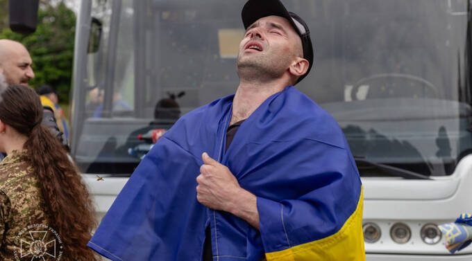 В СБУ продемонстрировали уникальные фото и видео с последнего обмена пленными