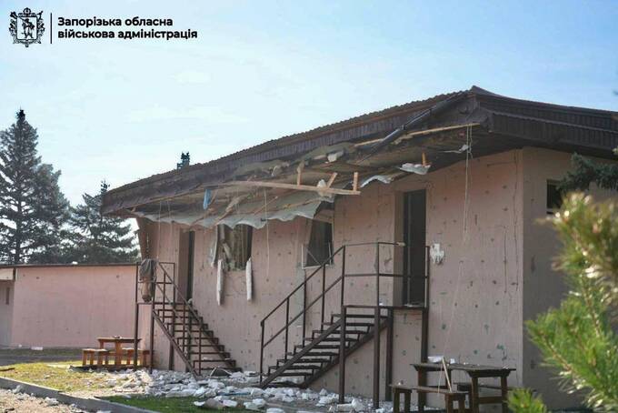 Удар по Запорізькому району: загинули люди, серед постраждалих – діти