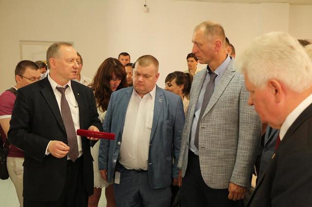 01 dqxikeidqxiqqeant